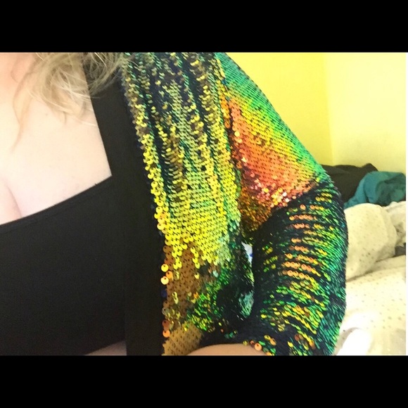 ONLY ONE LEFT! SEQUIN DUSTER - Picture 5 of 5